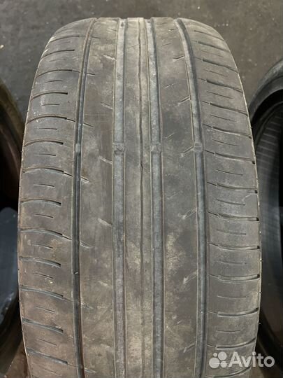 Dunlop SP Sport FM800 235/45 R18 98W