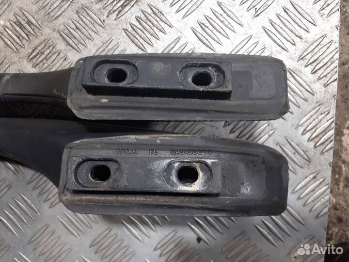 Рейлинг на крышу правый Land-Rover Freelander 1