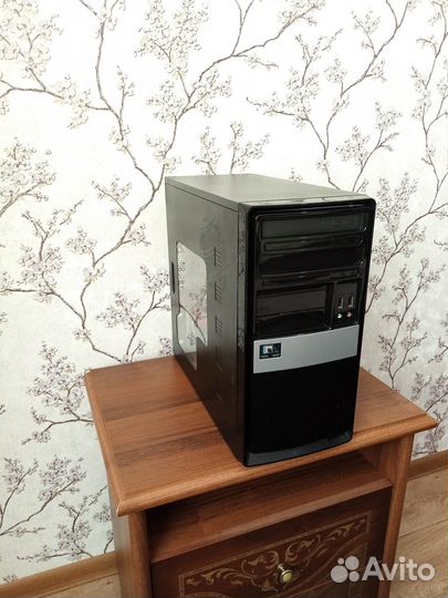Хороший 2х ядерный/GeForce 512Mb 256Bit/3Gb/HHD160