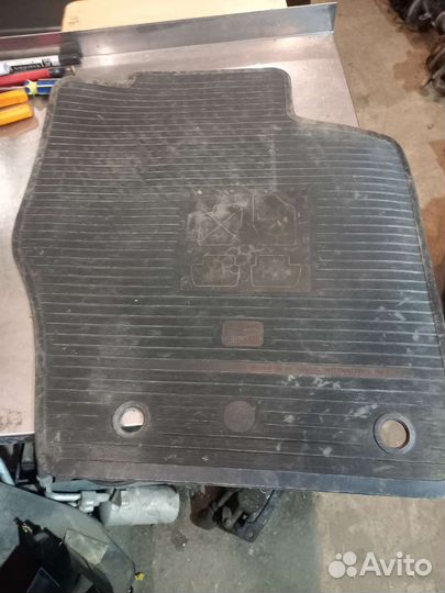 Коврики салона Peugeot 307