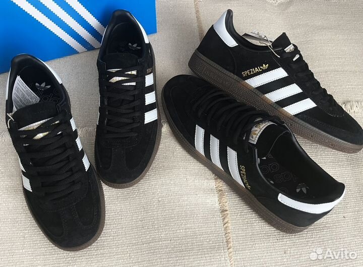 Кроссовки adidas spezial black