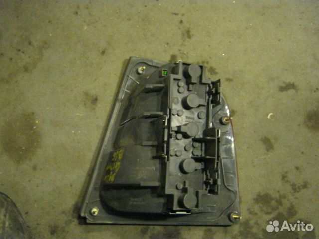 Фонарь задний Octavia Tour (A4 1U)