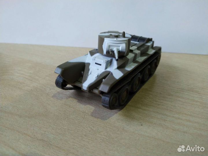 Модель танков 1:72; бт5;7;Т34-85