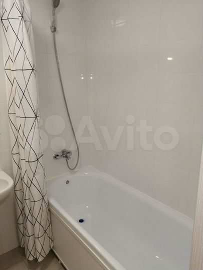 Комната 12 м² в 2-к., 1/17 эт.