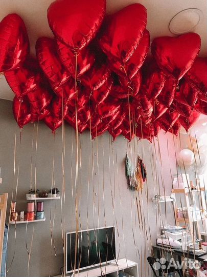 Красные сердца шары