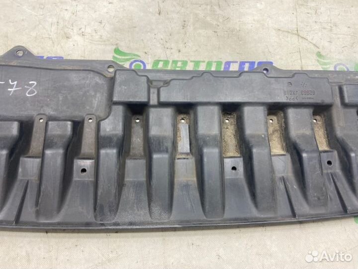 Пыльник бампера передний Nissan Nv200 M20MER K9K