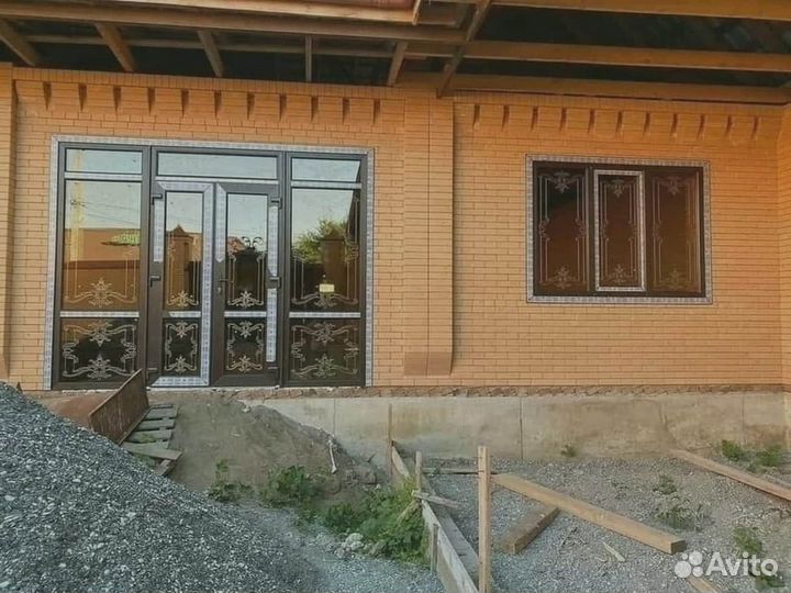 Пластиковые окна / Алюминиевые окна