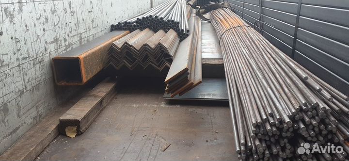 Уголок стальной