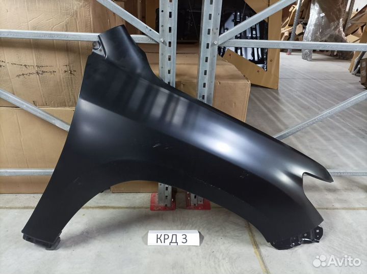 Правое крыло на Land Cruiser 200