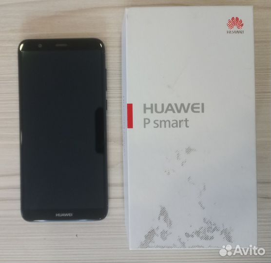 HUAWEI P Smart, 3/32 ГБ