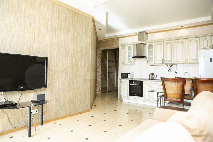 2-к. квартира, 68 м², 4/22 эт.