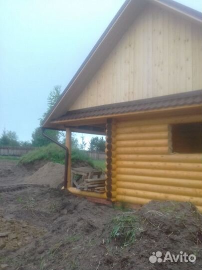 Срубы из оцилиндрованного бревна