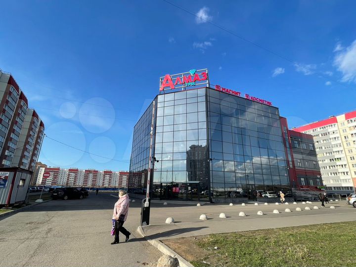 Торговая площадь, 54 м²