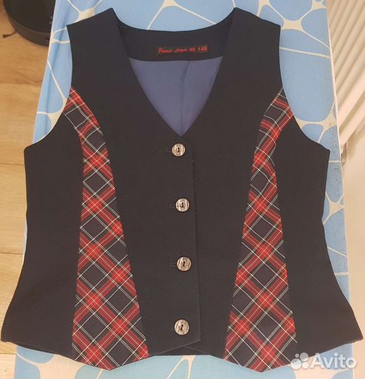 Школьная жилетка 146 р-р