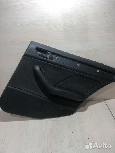 Обшивка двери задняя правая BMW E46
