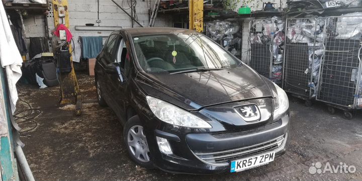 Разбор на запчасти Peugeot 308