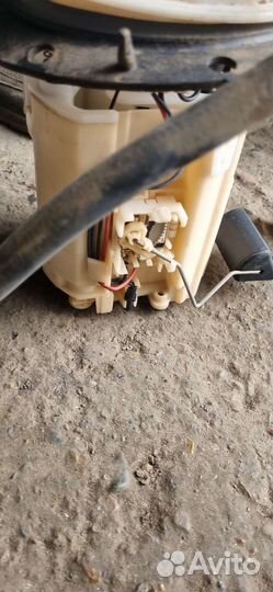 Насос топливный (бензонасос) subaru Tribeca B9