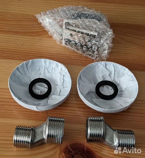 Смеситель для ванны Rossinka Y40-31, латунь