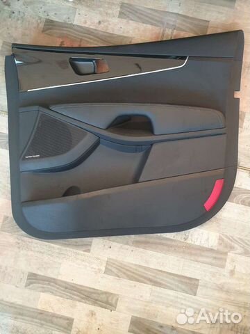 Обшивки дверей правая сторона Kia Sorento Prime UM