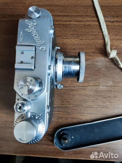 Пленочный фотоаппарат