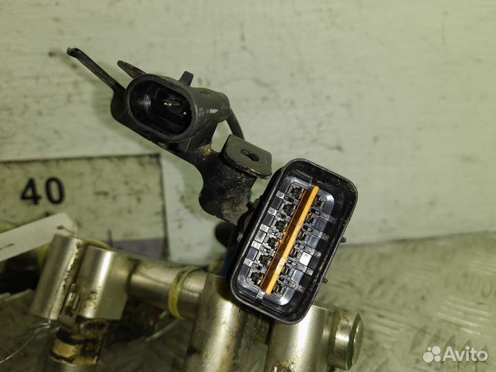 Б/У Топливная рампа С форсунками 353402G740, 35