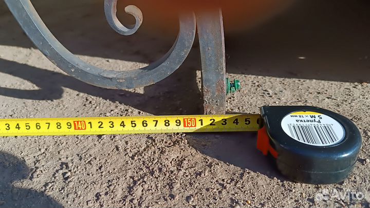 Козырек над дверью