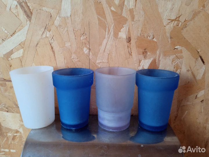 Сушилка белья,стакан з/щёток,вешалка, рукомойник