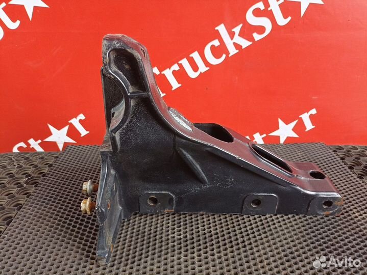 Кронштейн торсиона кабины левый Daf XF106