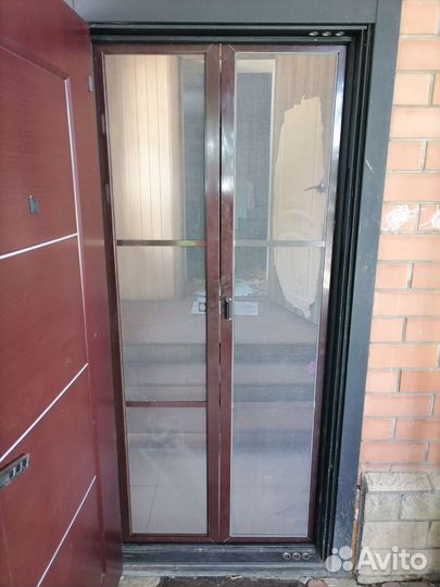 Москитные сетки на окна и двери