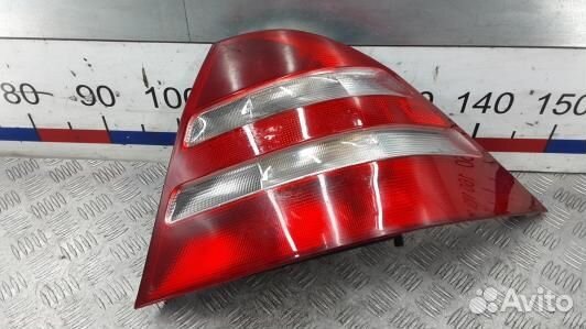 Фонарь задний правый mercedes benz S-class W220 (G