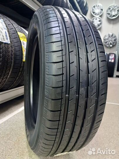 Yokohama BluEarth-GT AE-51 215/55 R17 94W