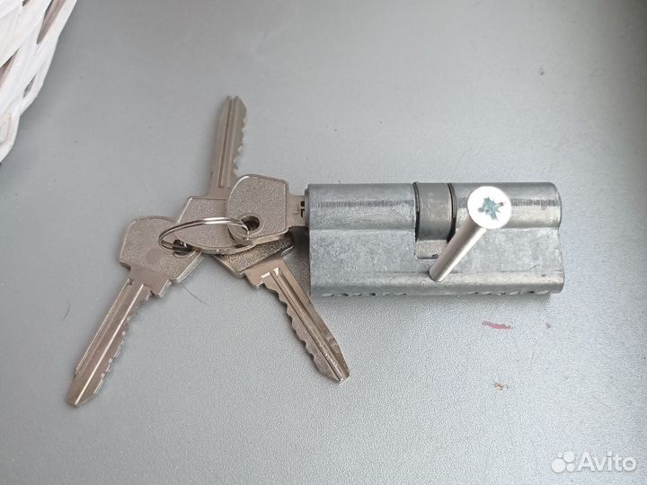 Личина для замка