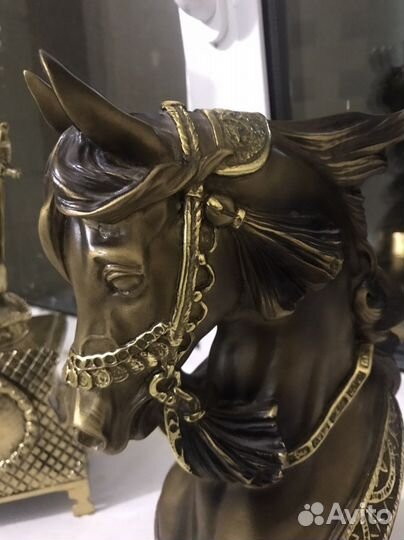 Статуэтка Богачо (лошадь императора)