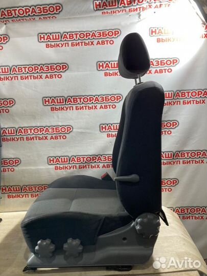 Сиденья комплект Chevrolet Lacetti седан 2012