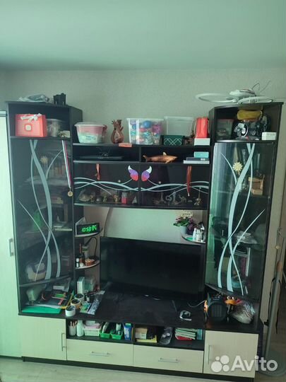 Стенка в гостиную