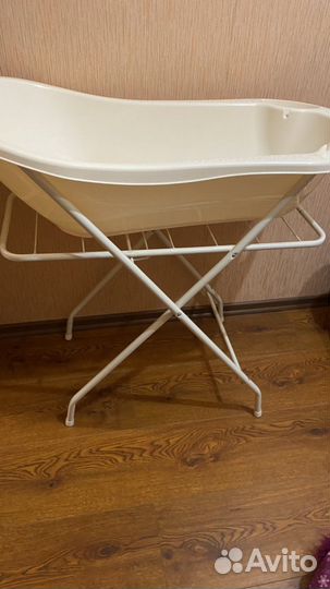 Ванночка с подставкой