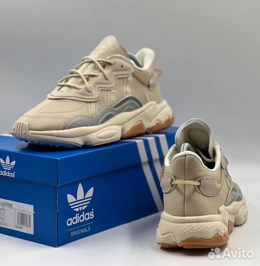 Кроссовки Adidas Ozweego