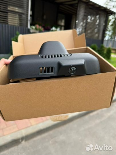 Видеорегистратор Geely Monjaro