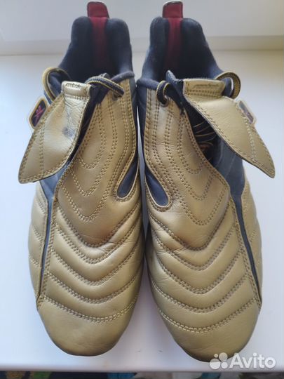 Футбольные бутсы размер 42-43