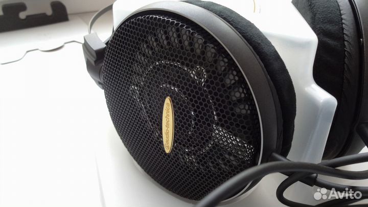 Наушники Audio-Technica ATH-AD2000X