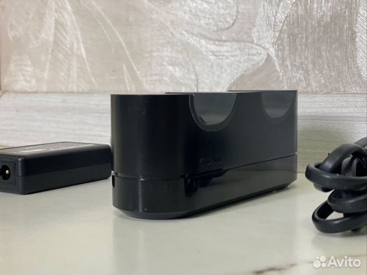 Зарядная Станция Sony PS4 (Оригинал)