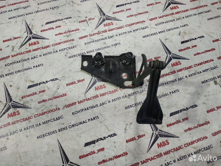 Ручка капота W163 Mercedes ML