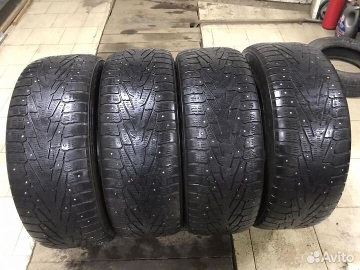 Nokian Tyres Hakkapeliitta 7 SUV 265/65 R17