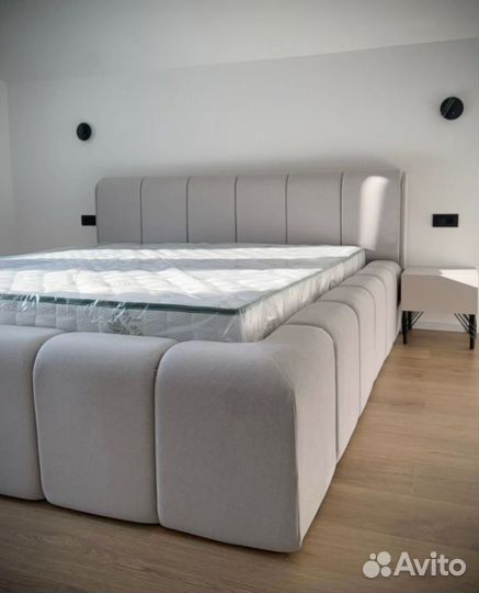 Шкаф распашной