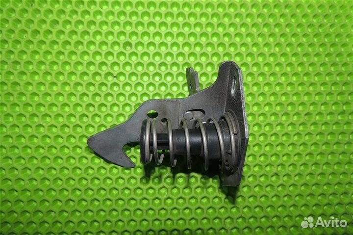 Замок капота Bmw M3 E90 N64N 2009