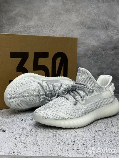 Кроссовки Adidas Yeezy Boost 350