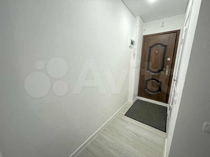 2-к. квартира, 52 м², 1/5 эт.