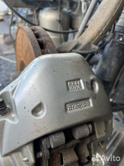 Суппорта комплект Mersedes cl500 4.7 brembo