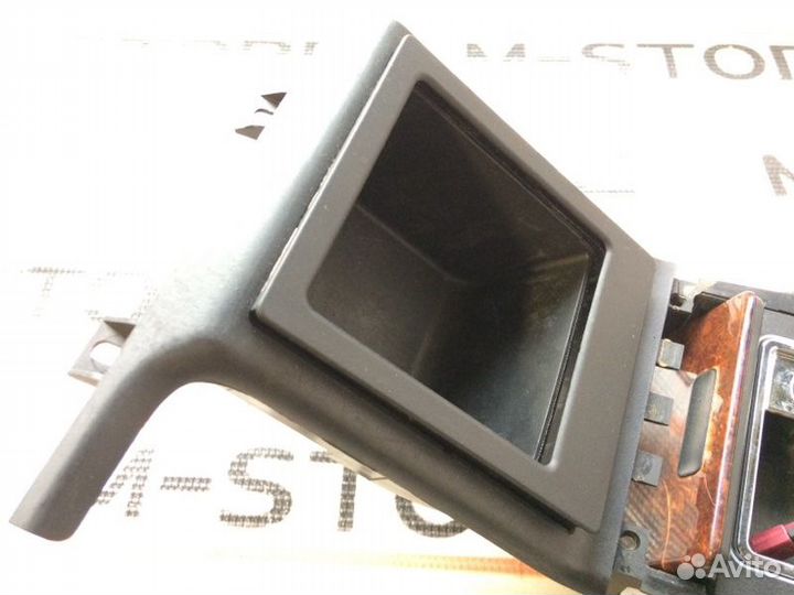 Консоль между сидений Bmw 5-Series E39 M52B28