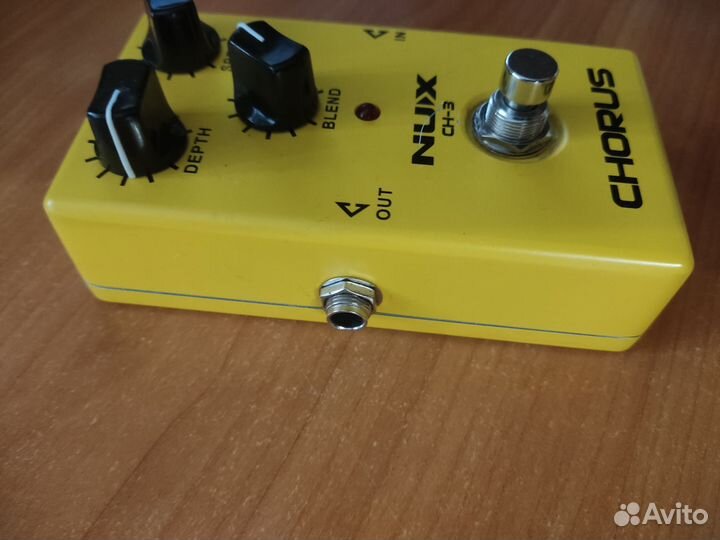 Гитарная педаль Nux /Chirus